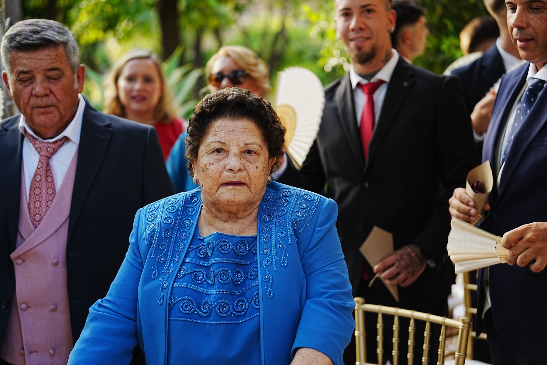 Llegada de la familia a una boda en Sevilla